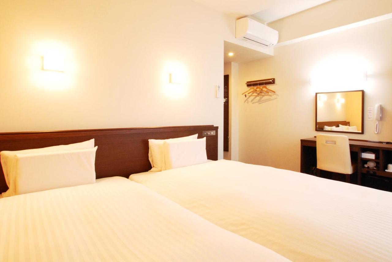 Ab Hotel Isesaki Exteriör bild