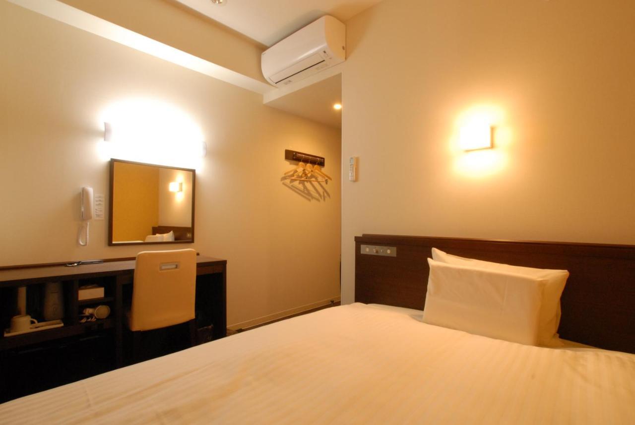 Ab Hotel Isesaki Exteriör bild